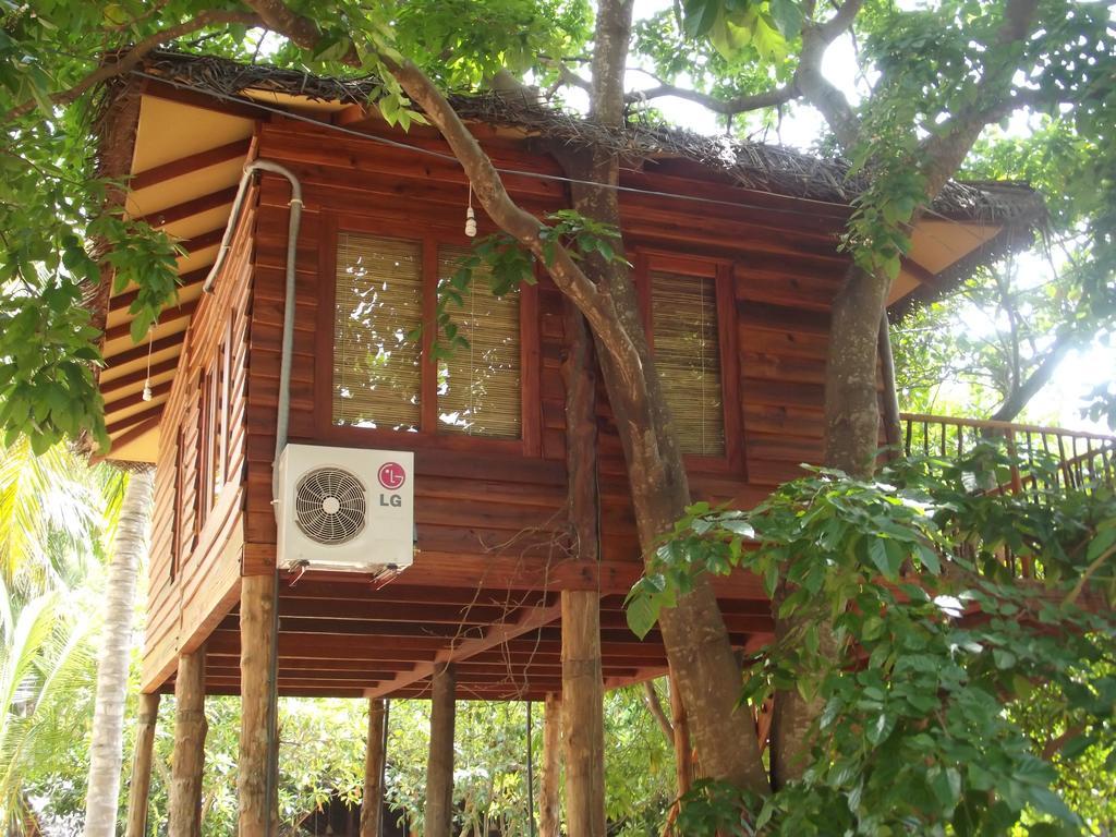 Lord Of The Forest Hotel Batticaloa Buitenkant foto