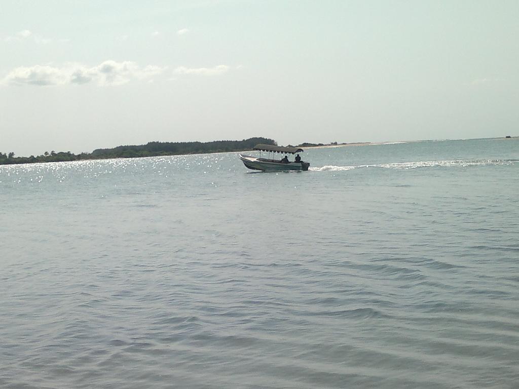 Lord Of The Forest Hotel Batticaloa Buitenkant foto
