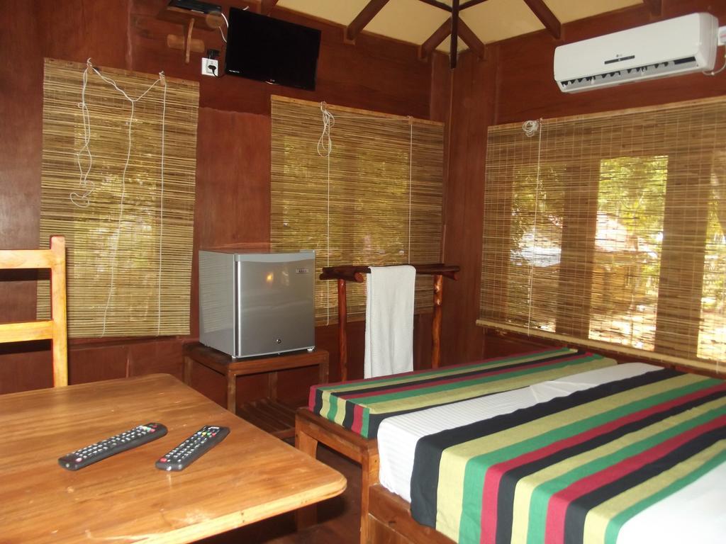 Lord Of The Forest Hotel Batticaloa Buitenkant foto