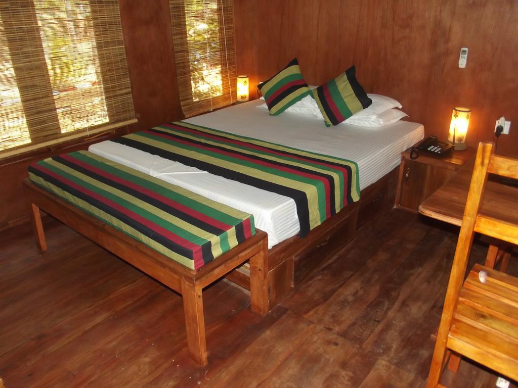 Lord Of The Forest Hotel Batticaloa Buitenkant foto